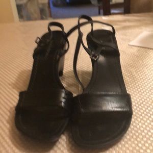 Banana Republic wedge black shoes NWT Size 7
